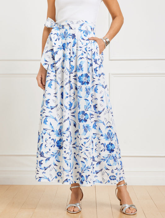 Piper Pleated Patio Skirt - Beautiful Scroll