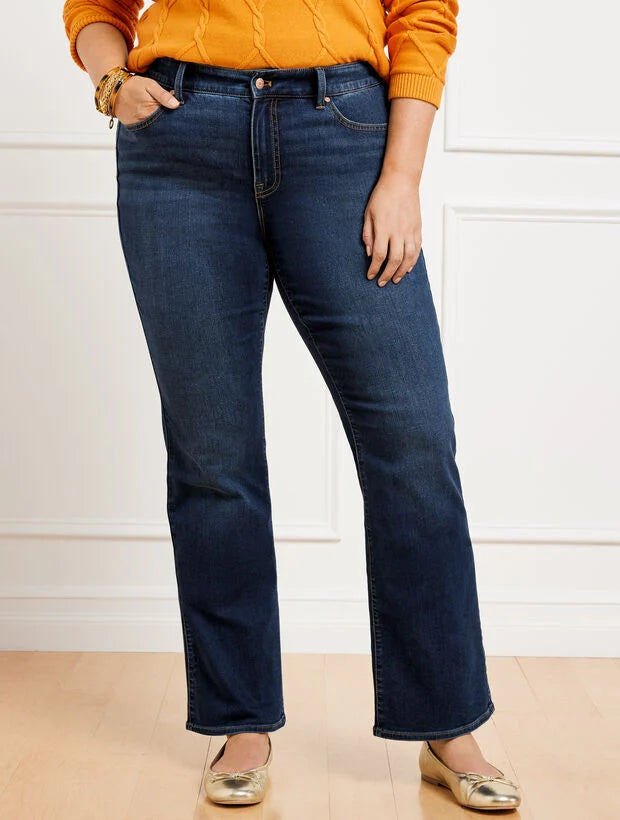Plus Exclusive Barely Boot Jeans - Brea Wash - Curvy Fit