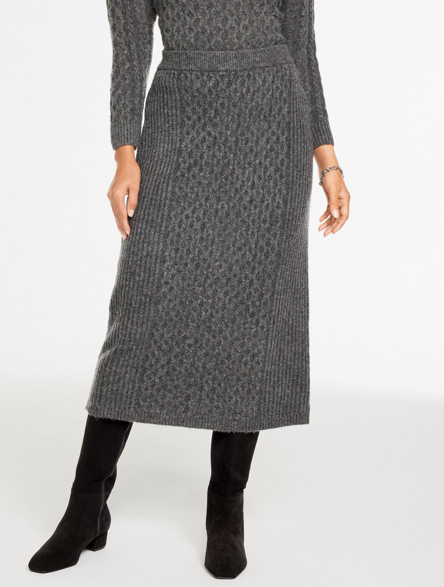 Mixed Cable Knit Midi Skirt
