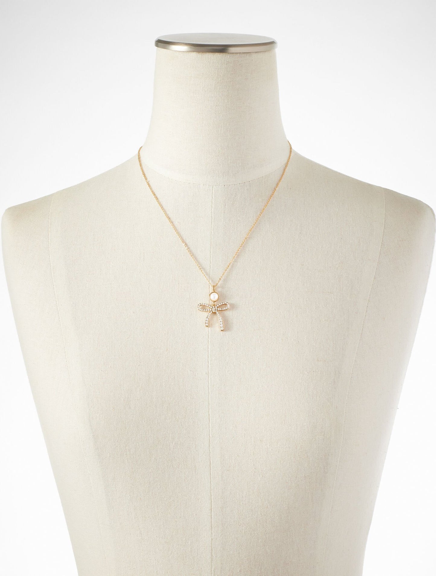 Ribbon Pearl Necklace