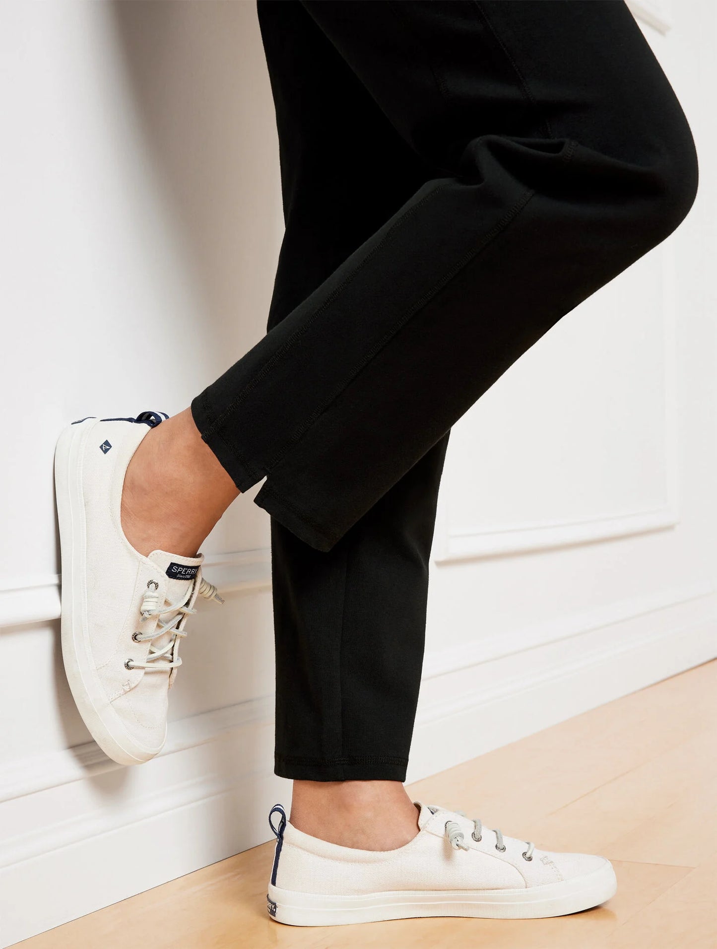 Everyday Stretch Straight Leg Pants