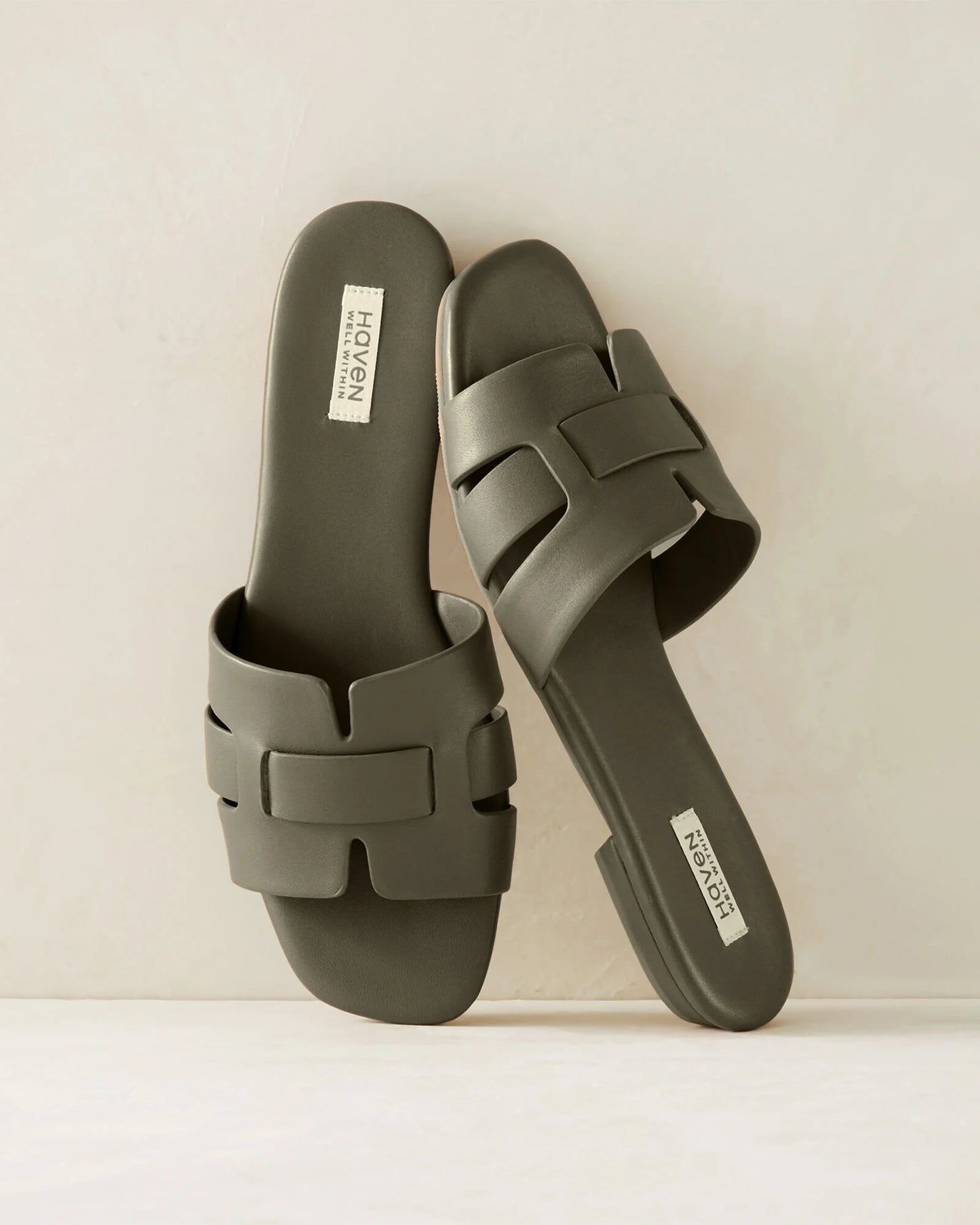 Leather Threaded Cut-Out Slides
