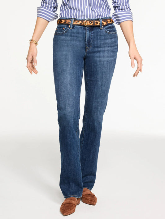 Barely Boot Jeans - Emma Wash - Curvy Fit