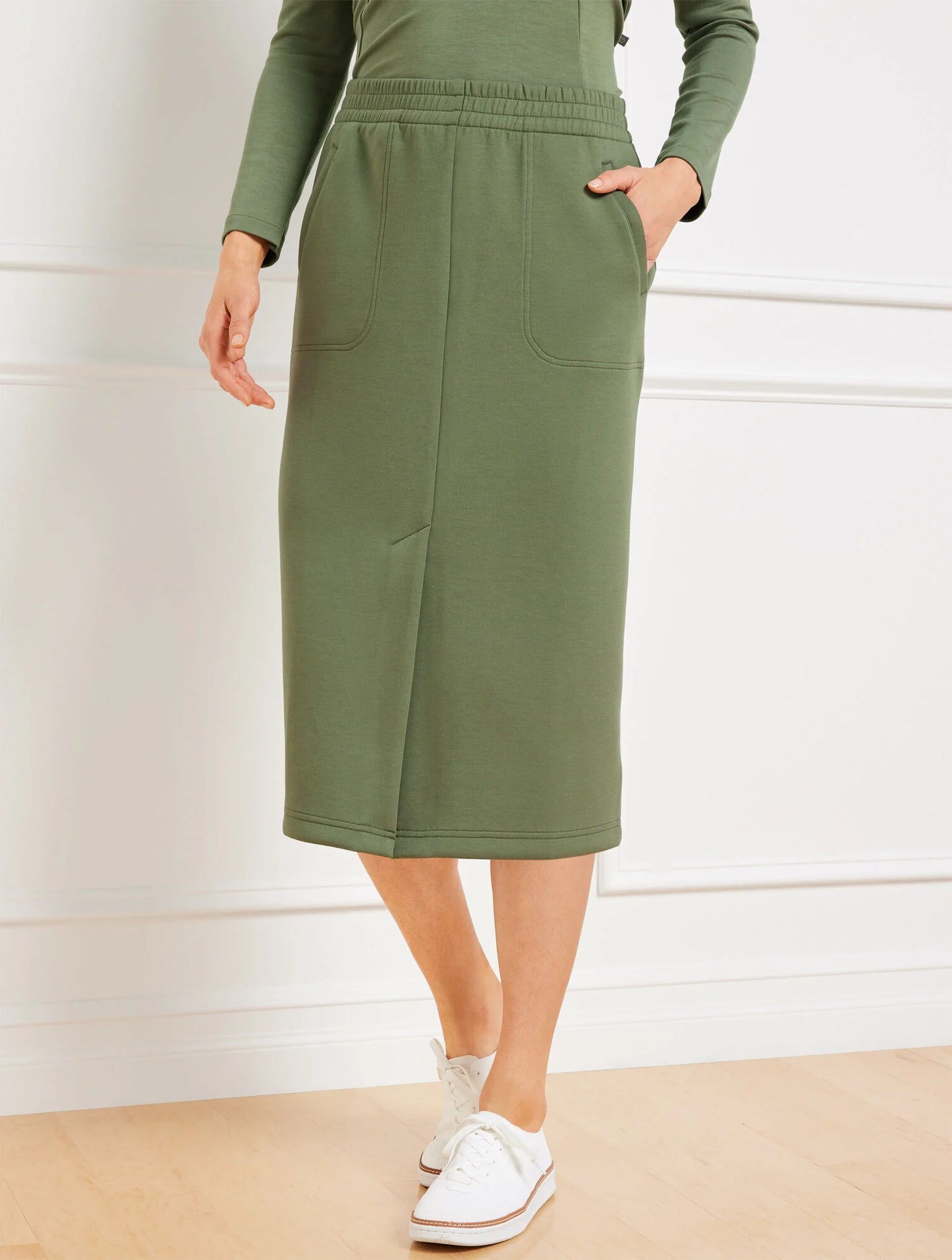 AirKnit Stretch Column Skirt