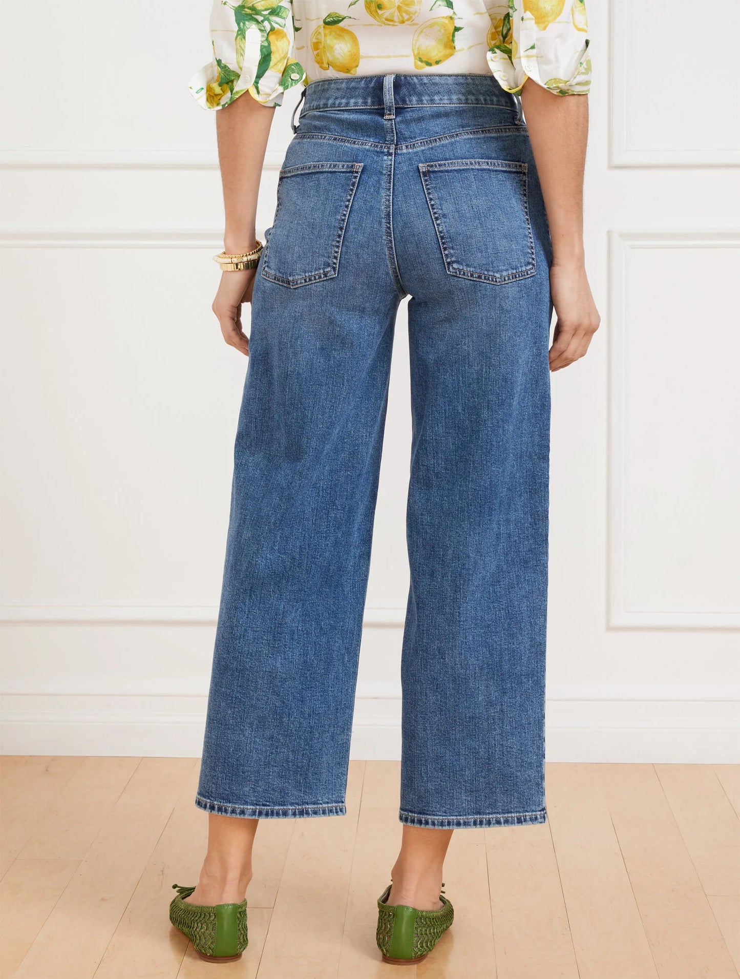 High Waist Wide Crop Jeans - Vera Wash