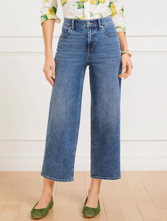 High Waist Wide Crop Jeans - Vera Wash