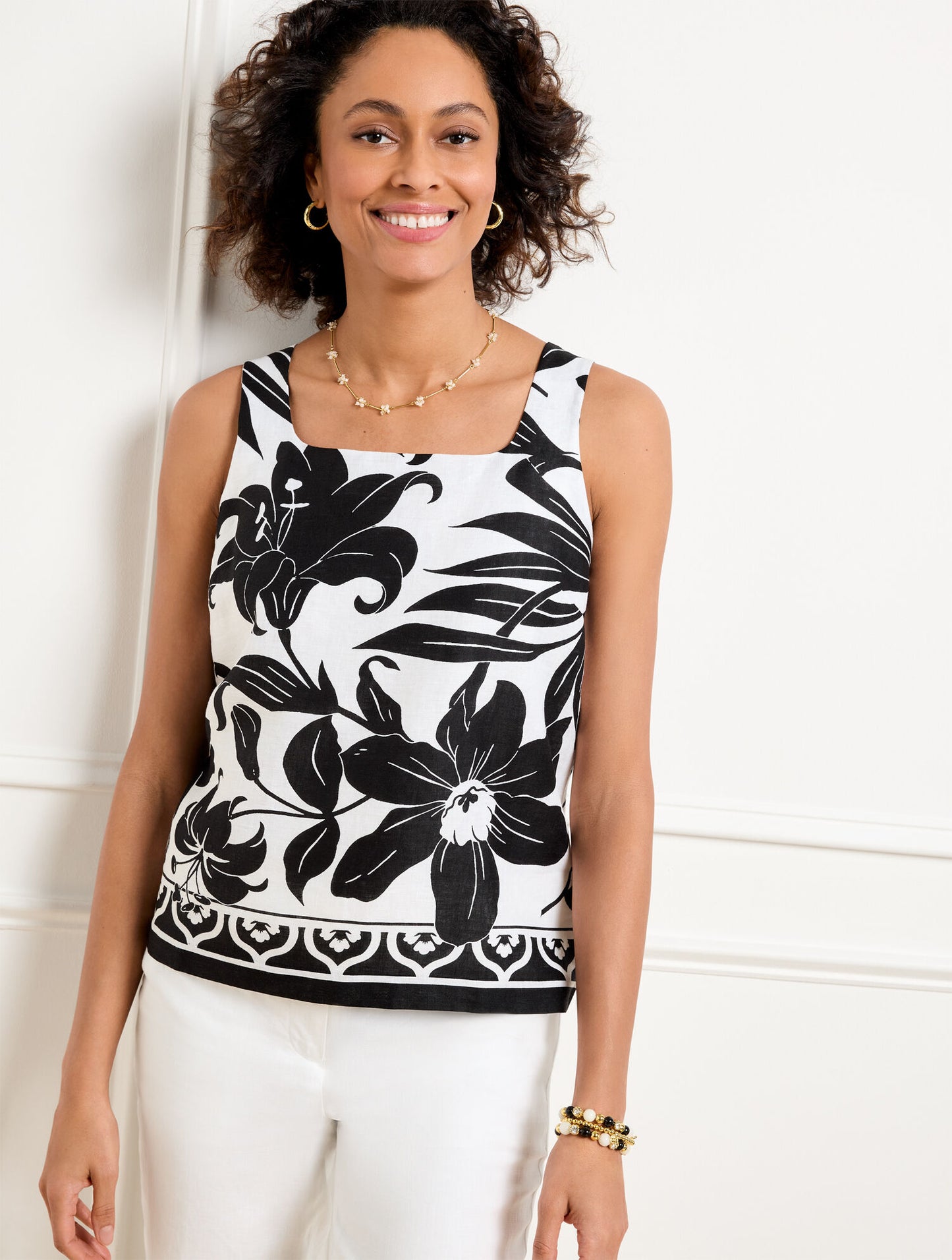 Linen Shell - Lilies & Daffodils