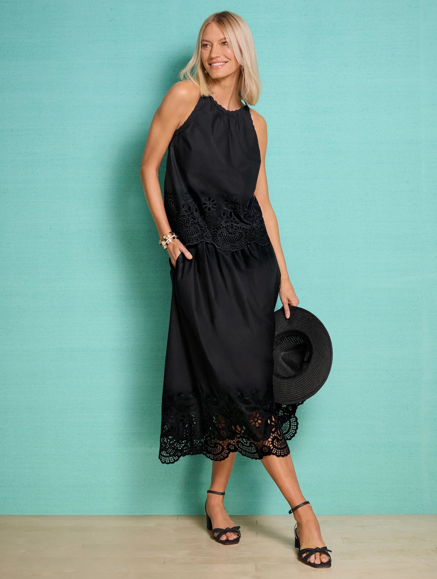 Embroidered Poplin Fit & Flare Midi Skirt