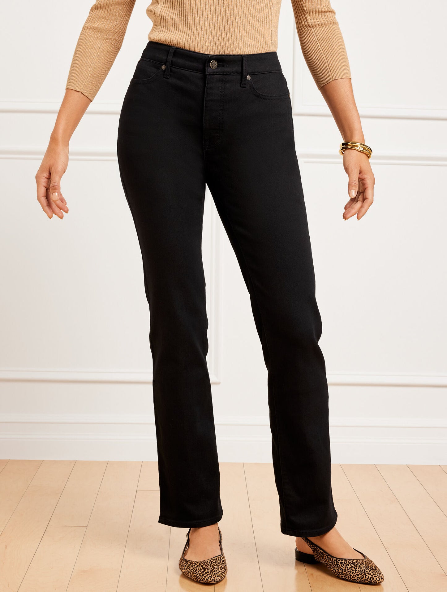 Barely Boot Jeans - Black Wash - Curvy Fit