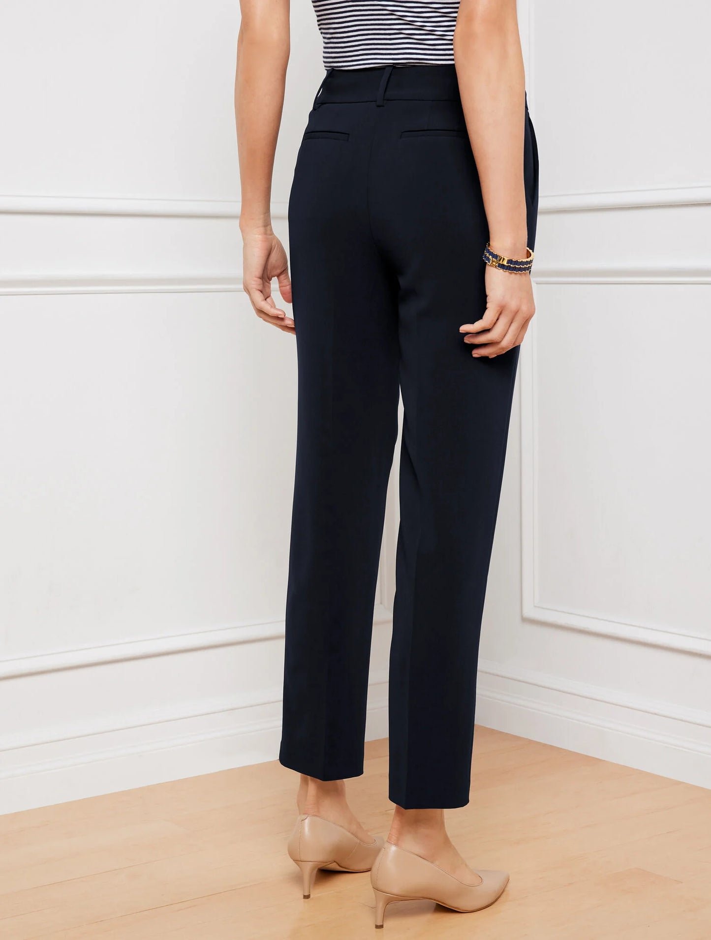 Easy Travel Tapered Ankle Pants