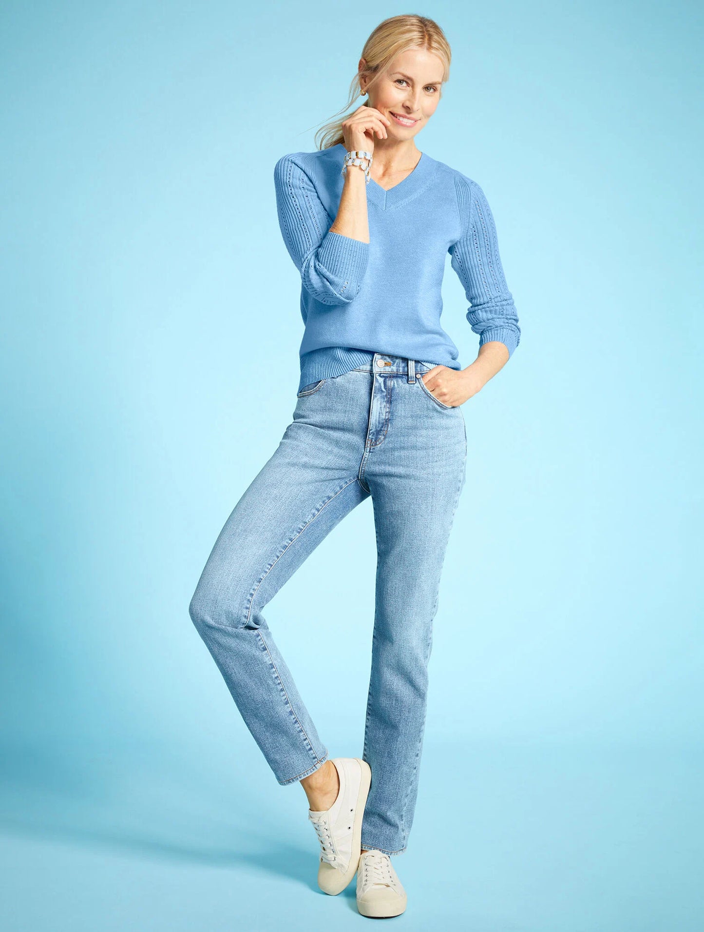 Straight Leg Jeans - Carolina Wash