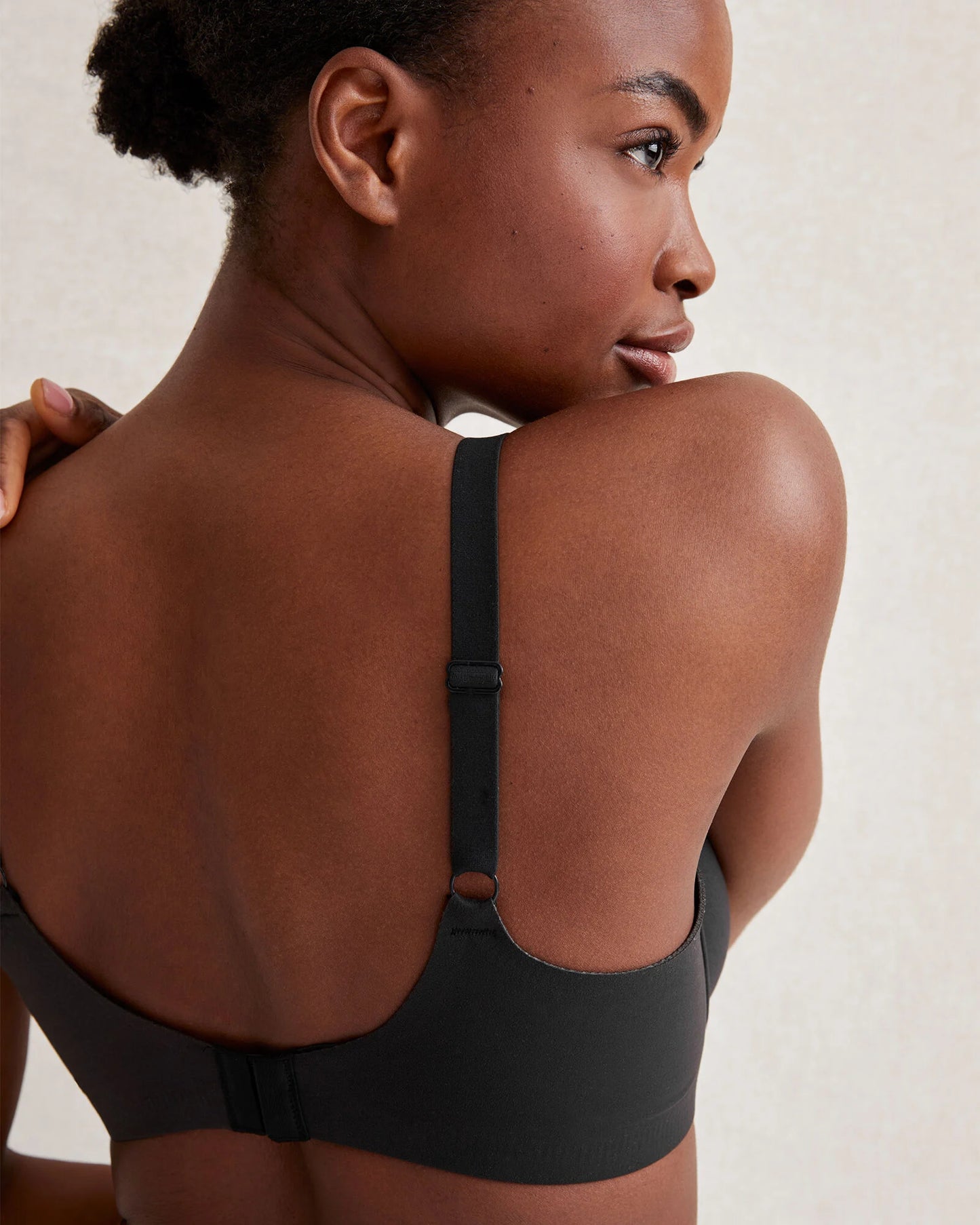 Embrace Lightly-Lined T-Shirt Bra