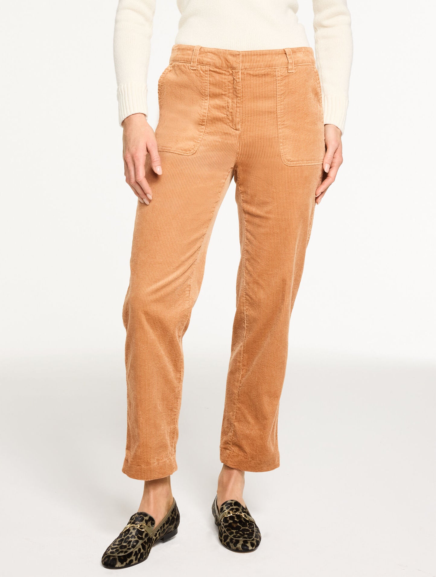 Tapered Ankle Stretch Corduroy Pants