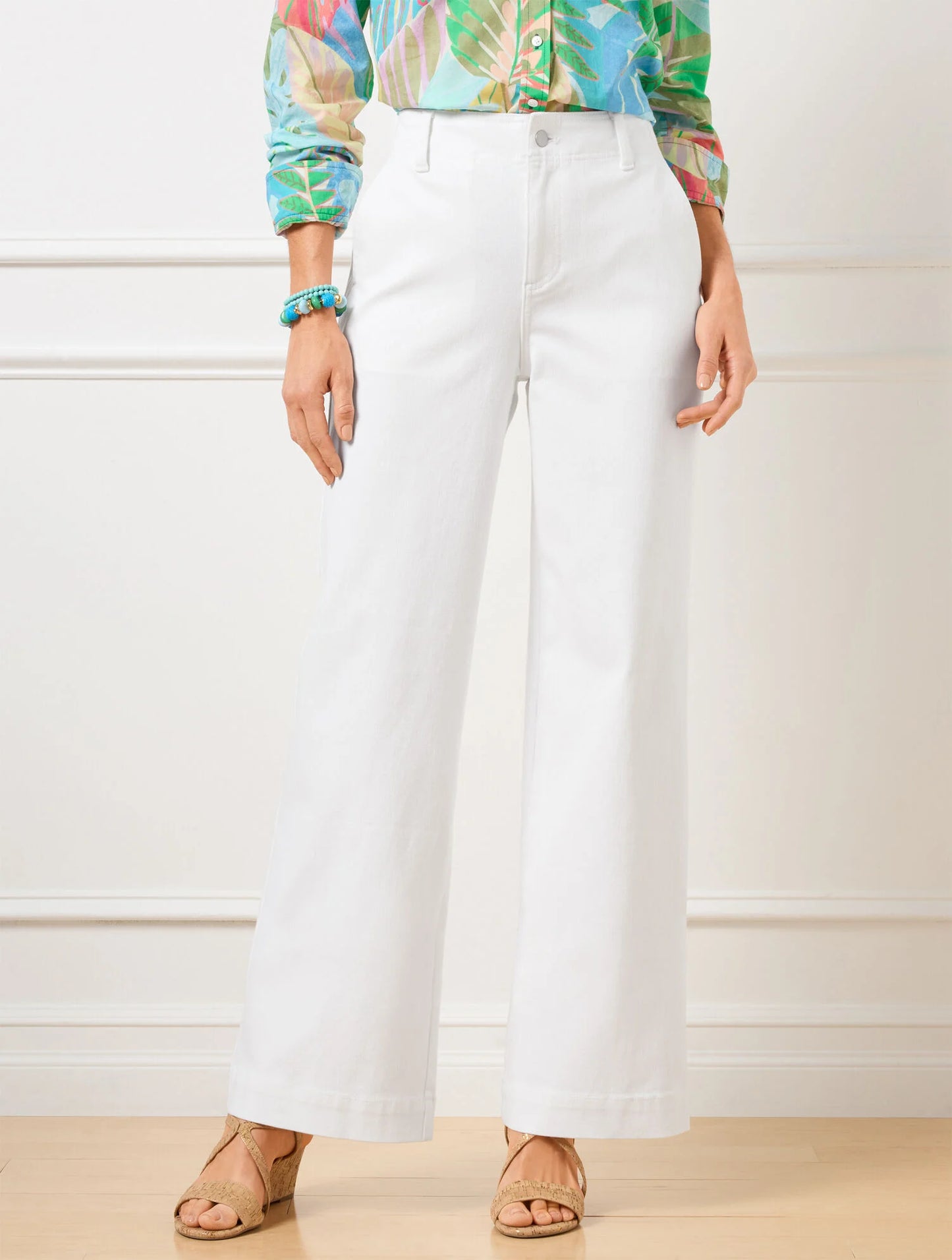 Relaxed Trouser Leg Jeans - White