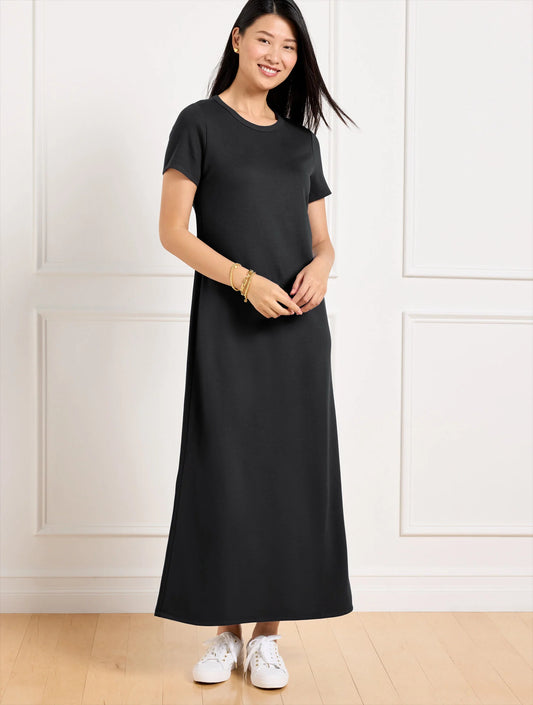 Effortless UltraKnit Short Sleeve Maxi Dress