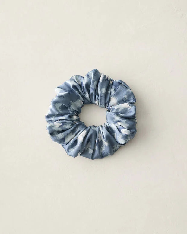 Washable Silk Wave Scrunchie