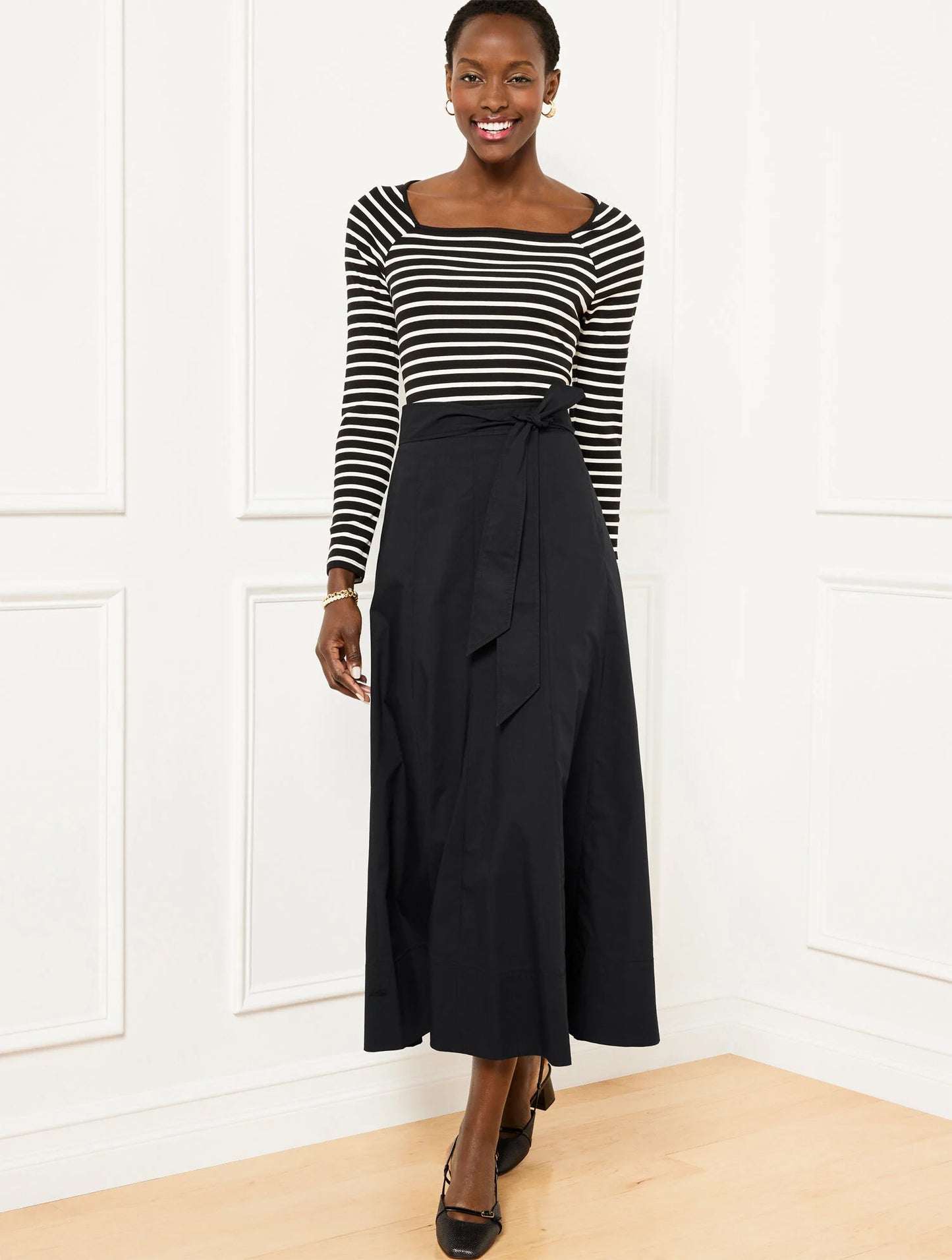 Modern Poplin Seamed Skirt