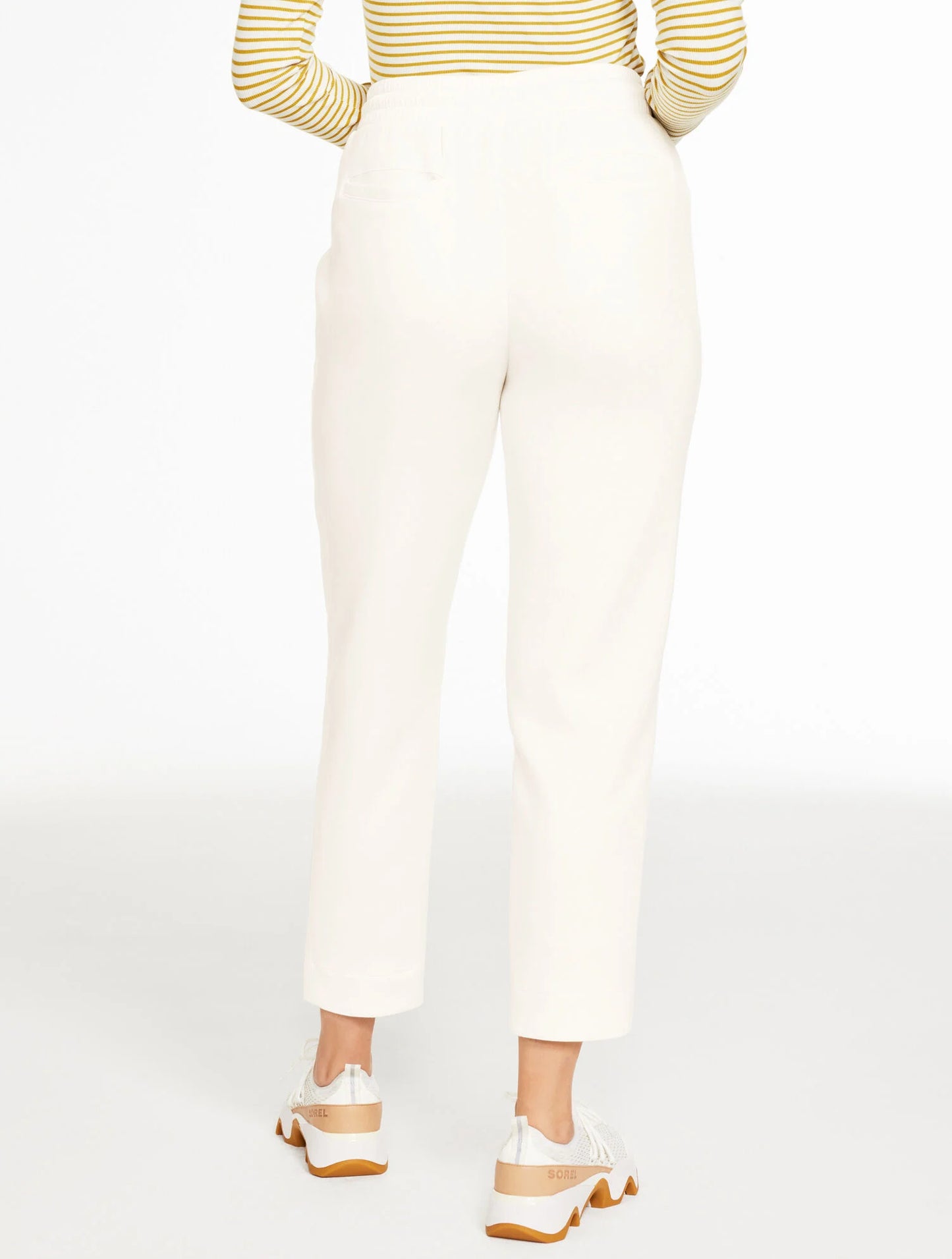 AirKnit Stretch Tapered Leg Pants